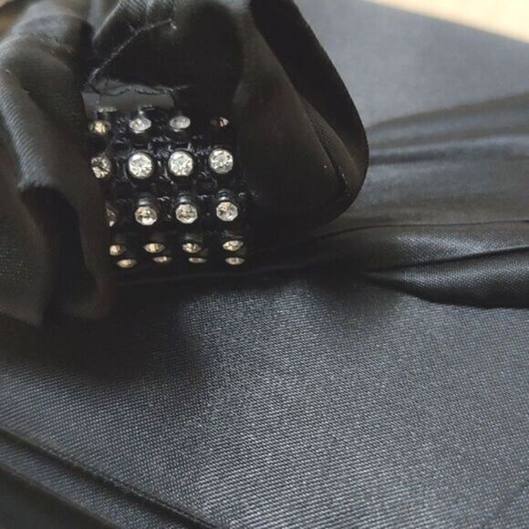 Black Satin Evening Shoulder Bag With Rhinestone Center Bow - Picture 2 of 10